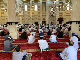 عودة صلاة الجمعة بالمساجد الكبري تحت عدة  ضوابط